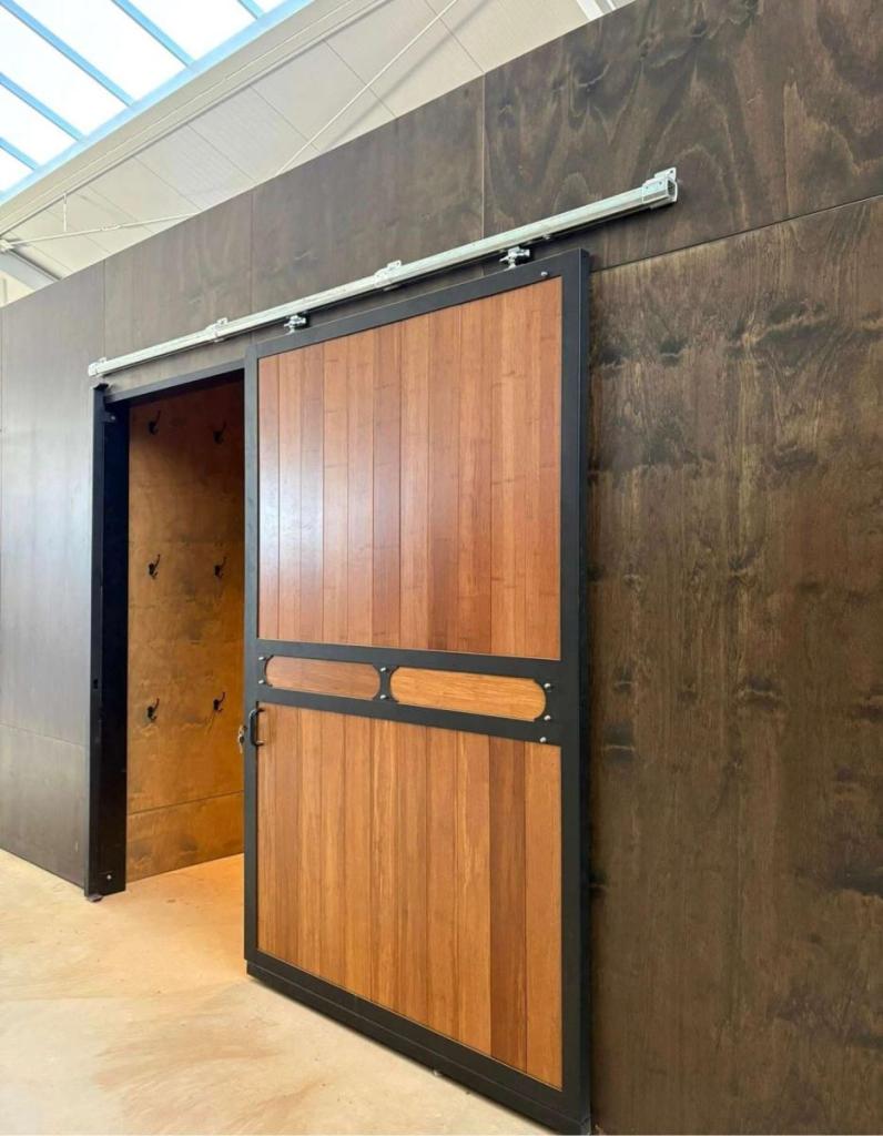Elite Equine Barn Doors
